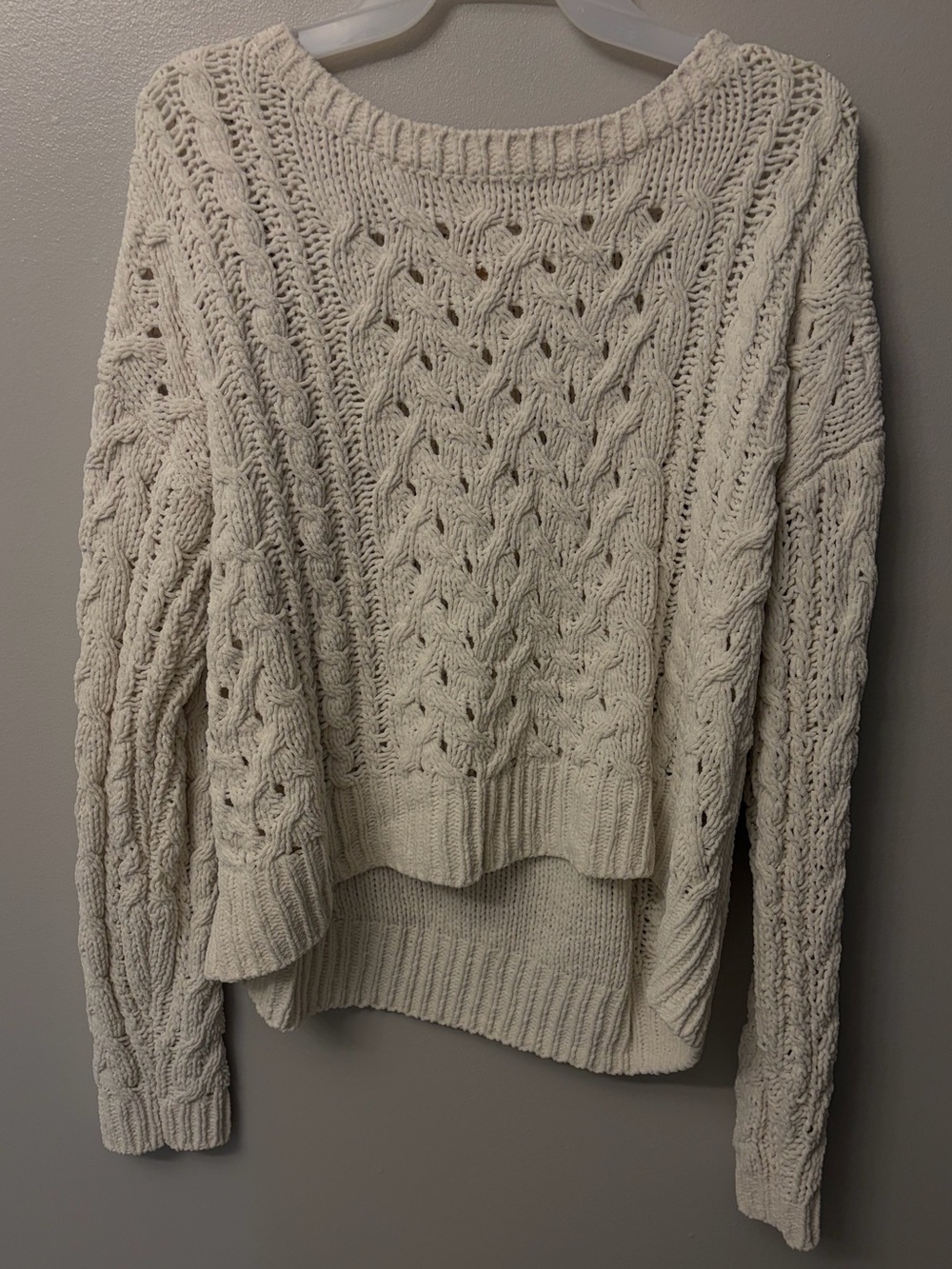 AERO Hygge Cream Chunky Knit Cable Sweater Size L
